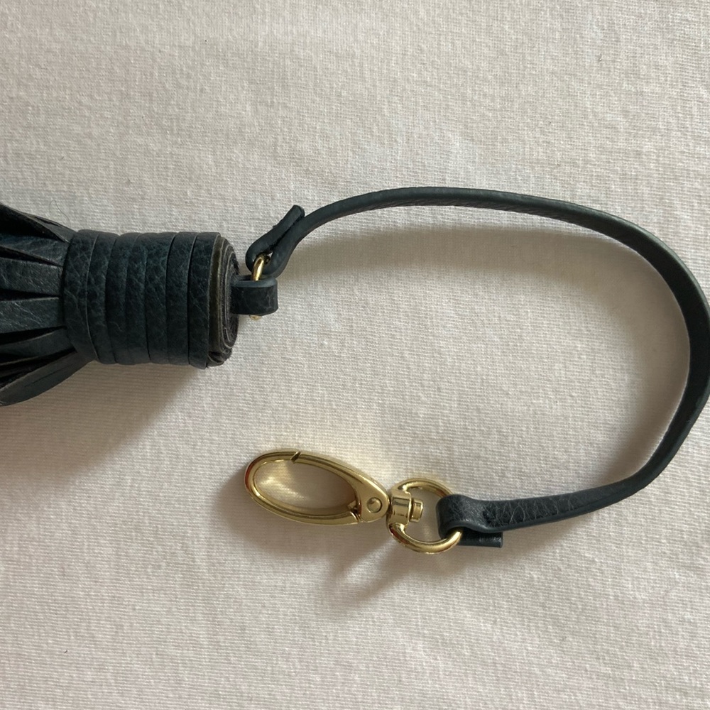 Steve Madden Leather Tassel - Picture 4 of 11